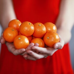 sharing oranges