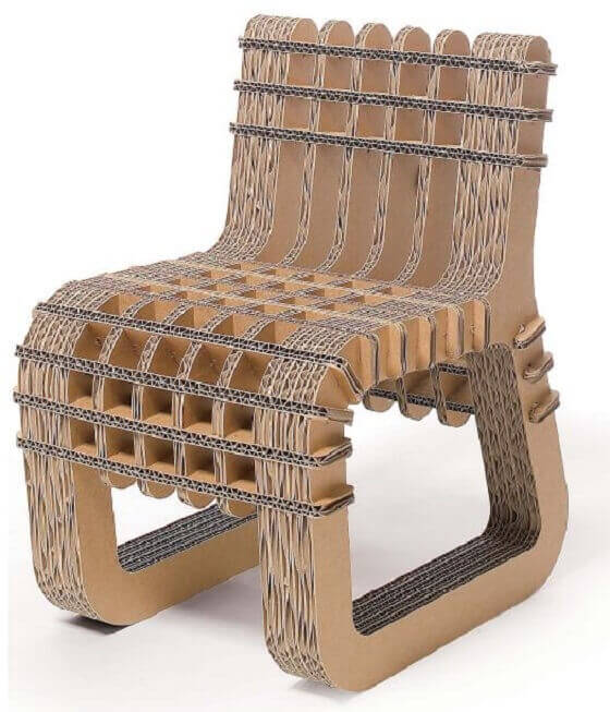 纸板的椅子