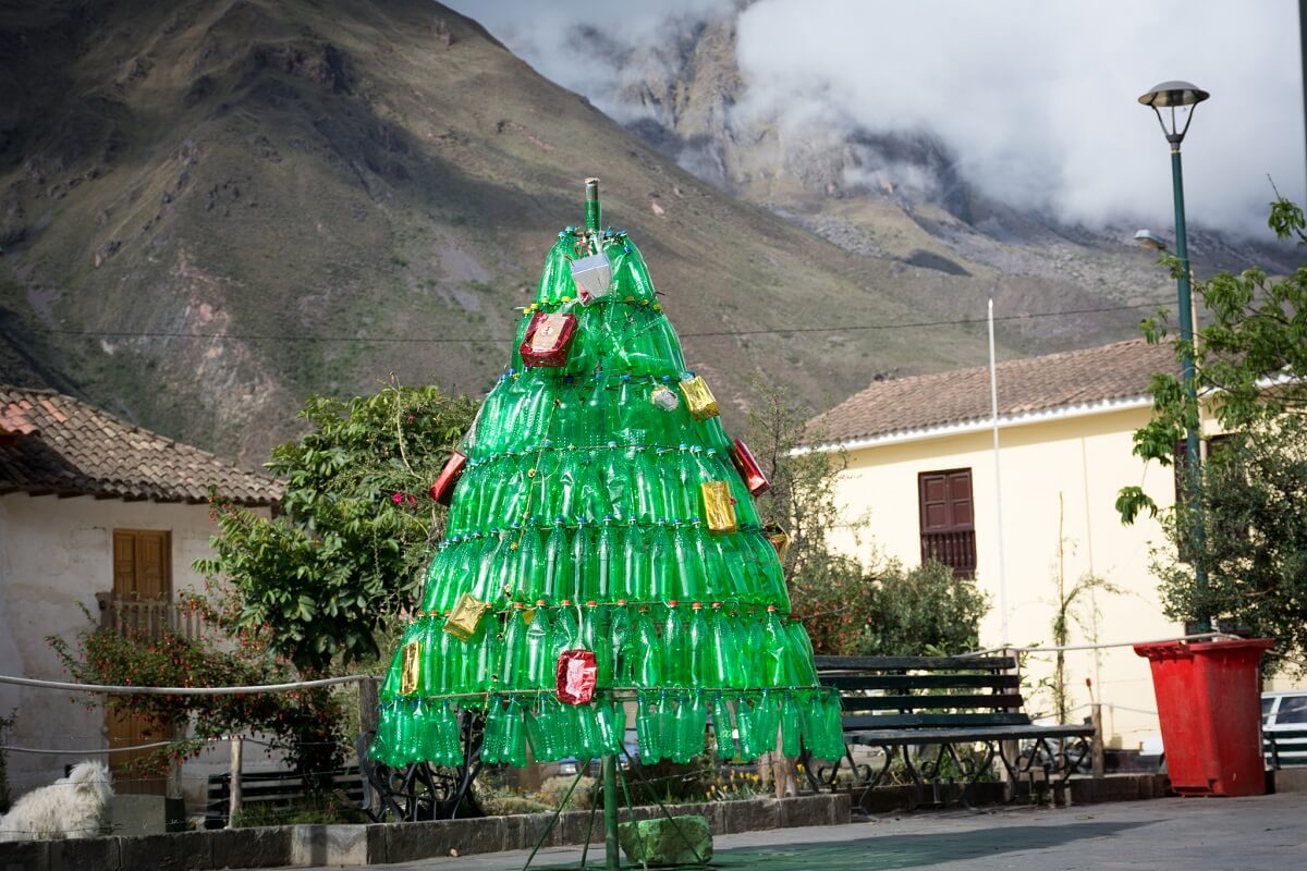 塑料瓶的圣诞树