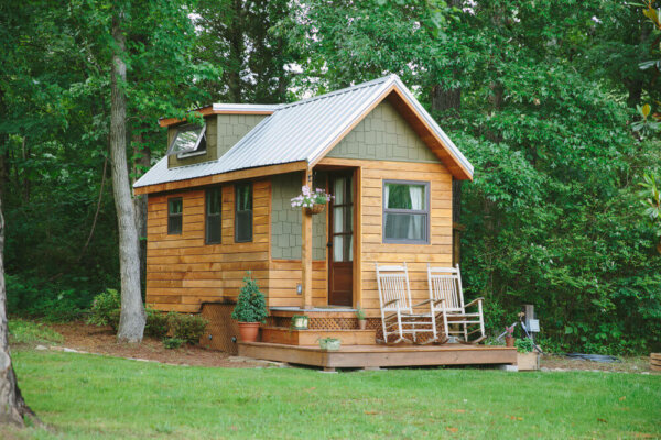 wind-river-tiny-homes-on-foundation