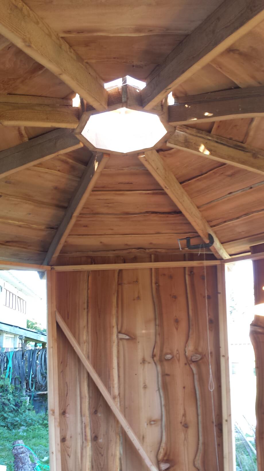 DIY sauna with keyhole roof