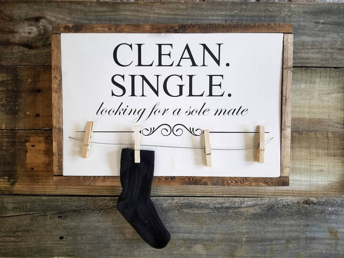 single missing sock sign