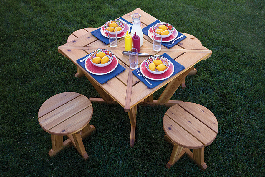 Compact Picnic Table Plans with Stools
