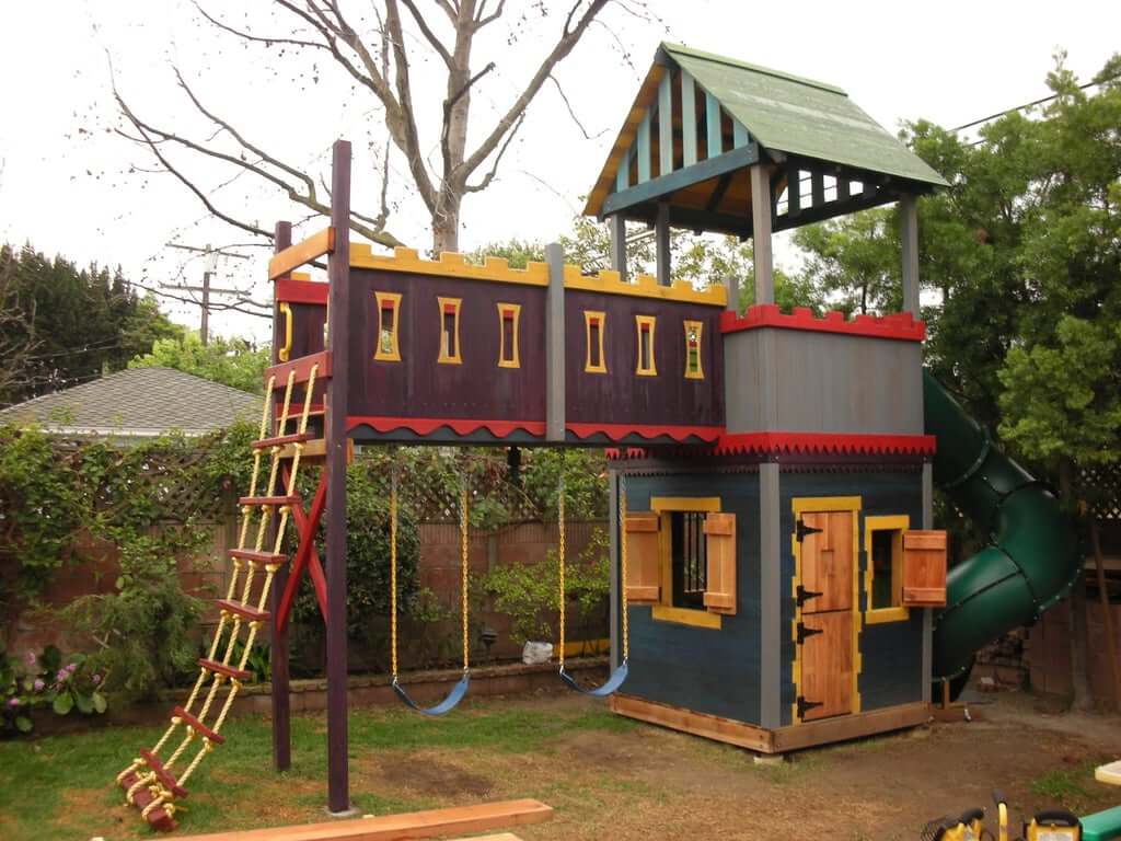 clubhouse style playhouse