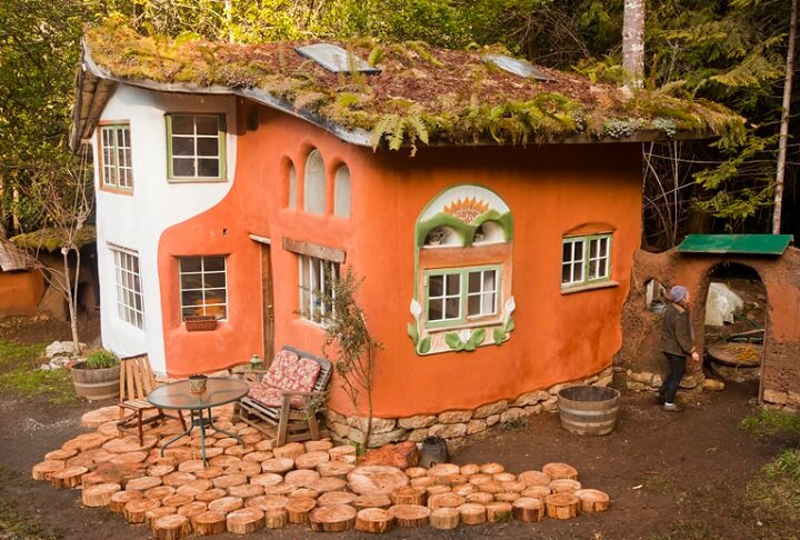 cob-cottage-company-laughing-house